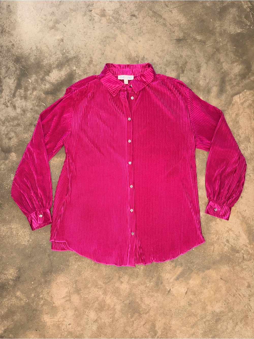 She + Sky Hot Pink Pleated Satin Button Up Blouse Small